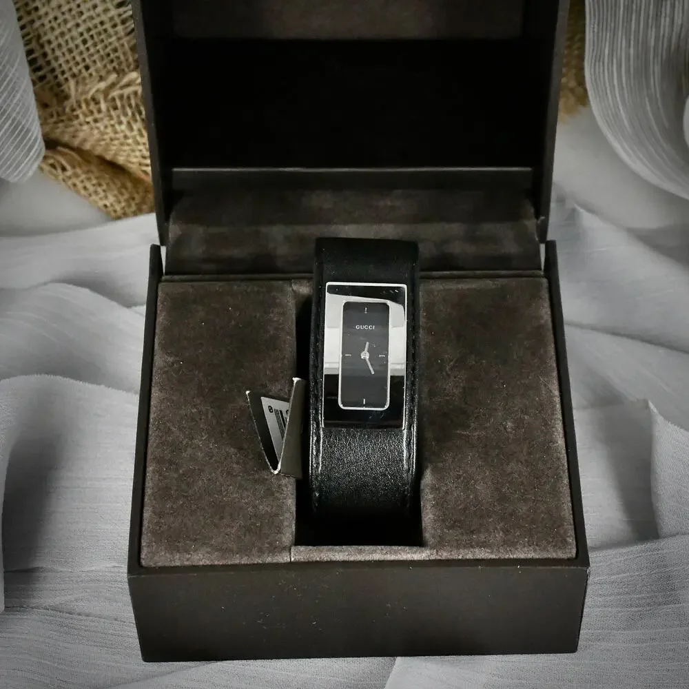 Gucci 7800L Quartz Black Leather Bangle Watch Box Tags Small 6